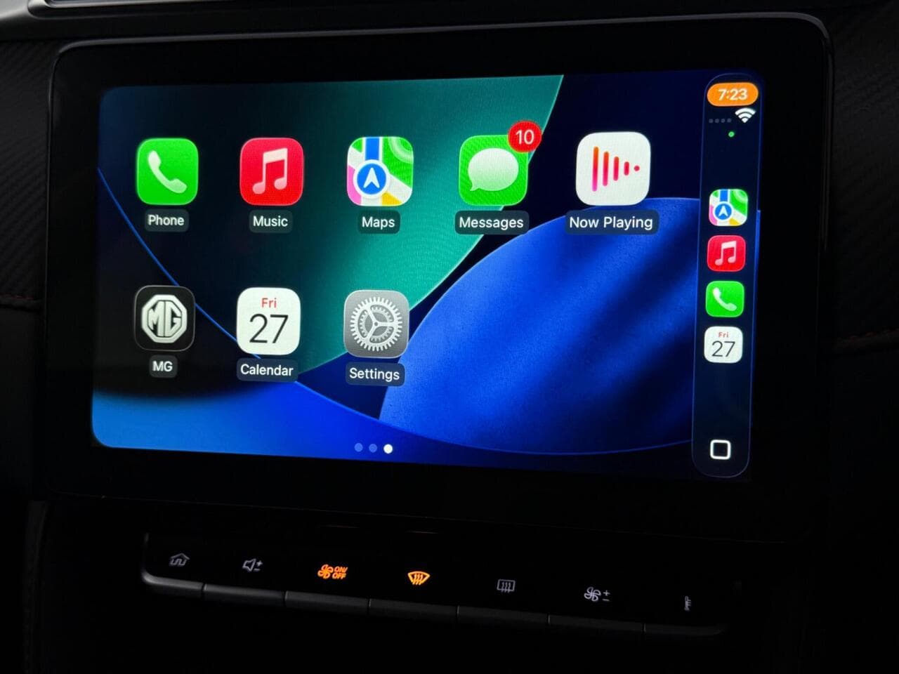 MG MG ZS thumbnail Infotainment System