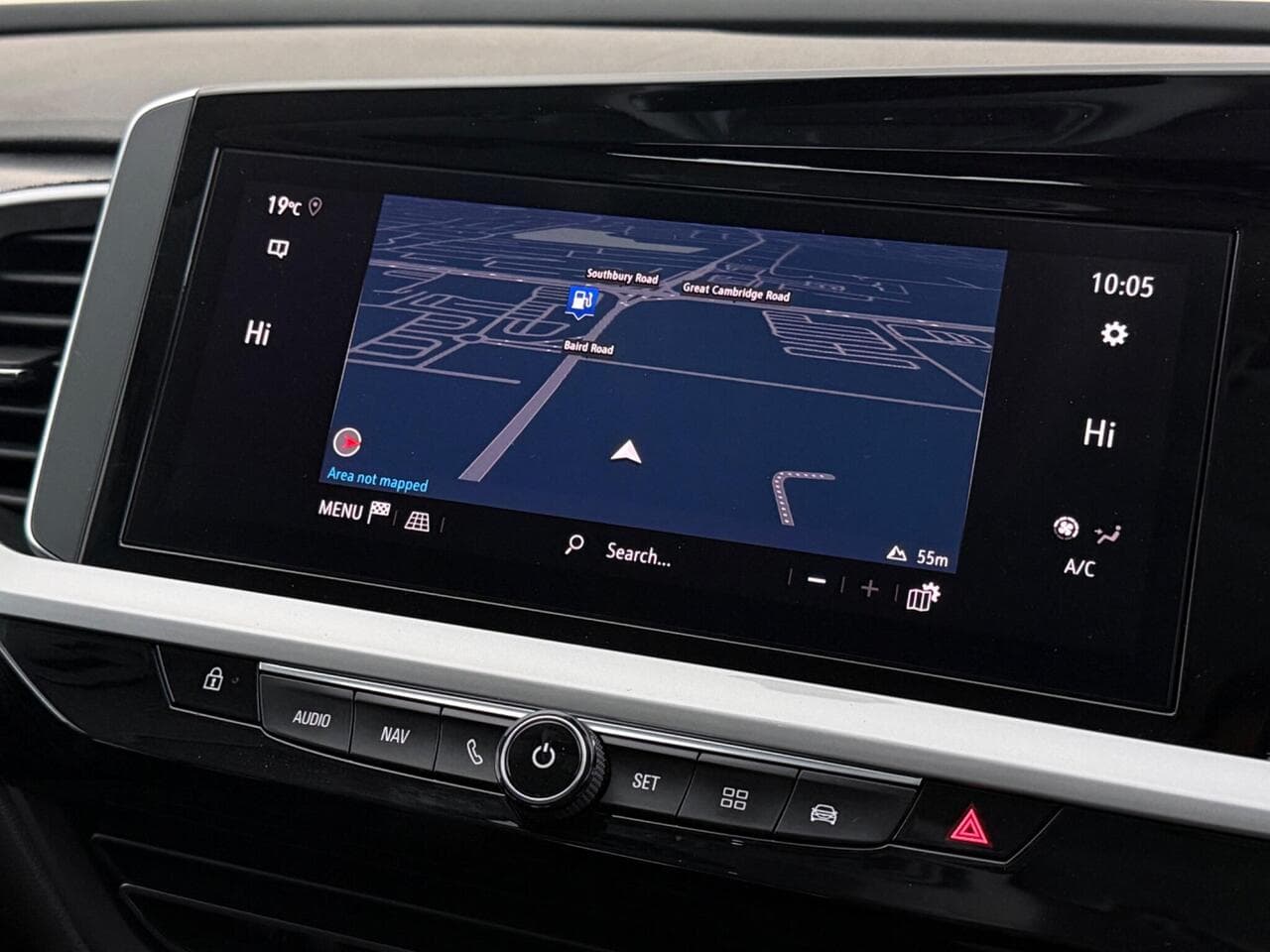 Vauxhall Grandland thumbnail Infotainment System