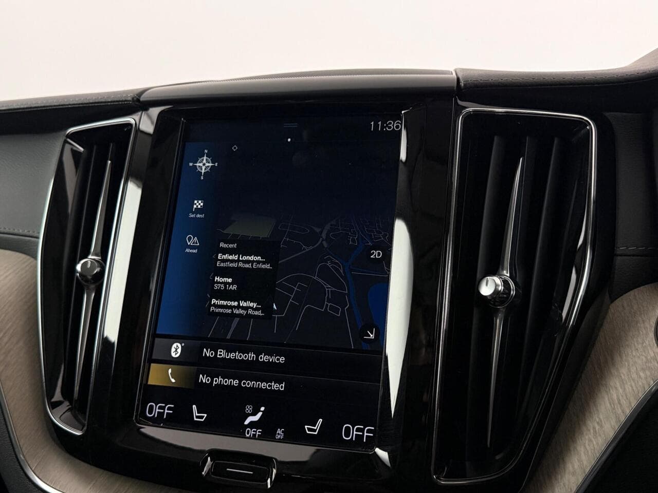 Volvo XC60 thumbnail Infotainment System