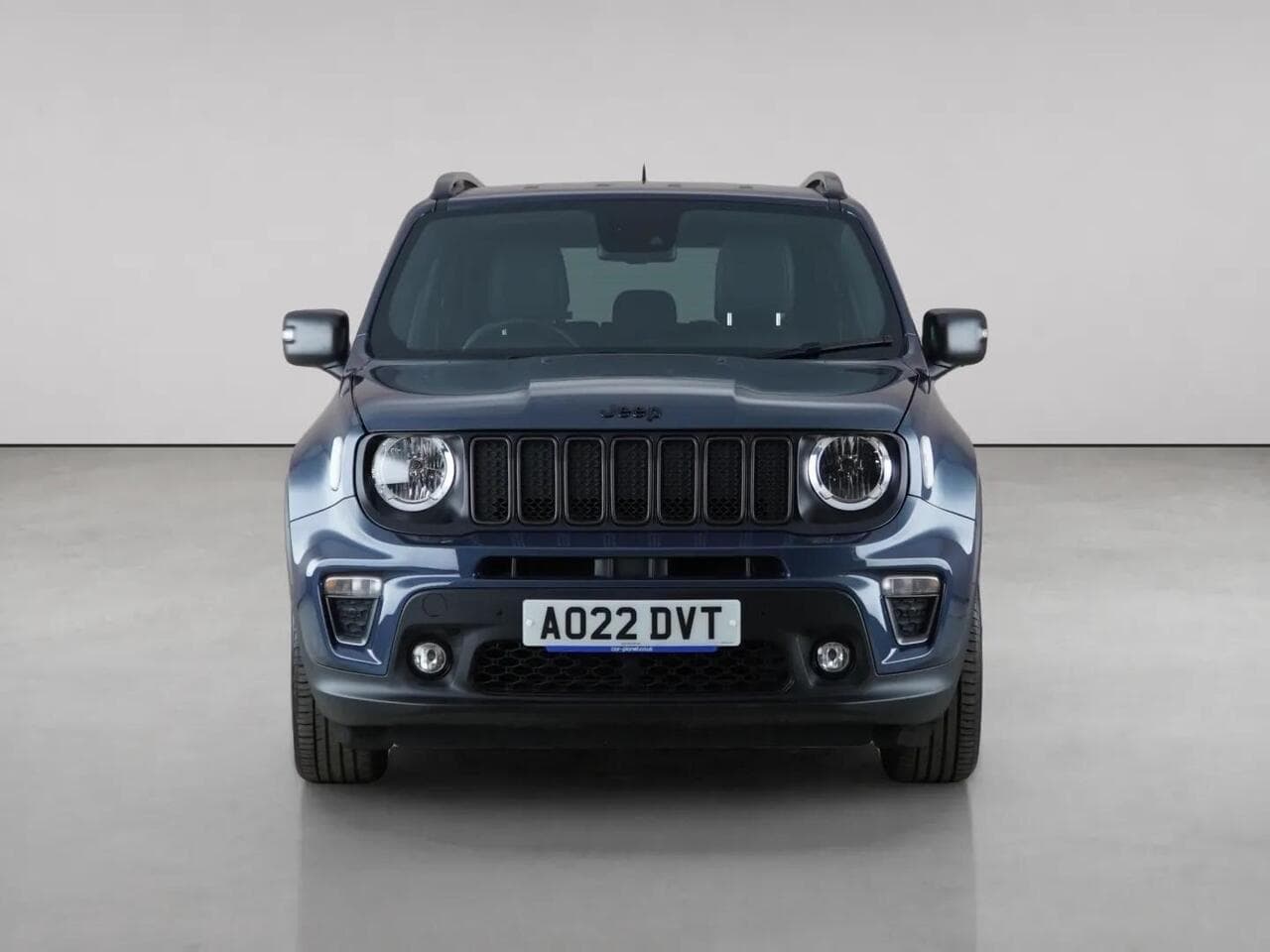 Jeep Renegade thumbnail Front