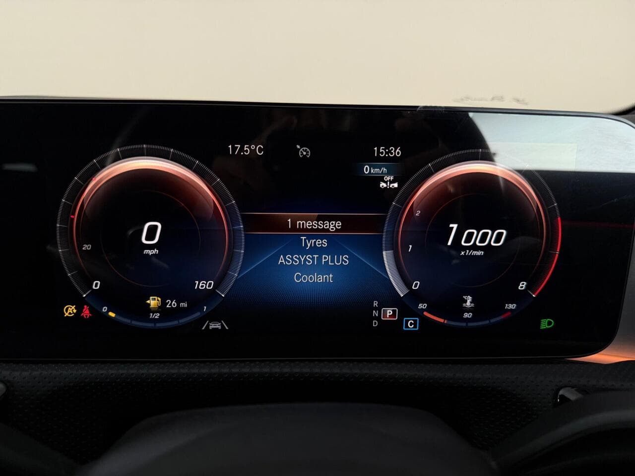 Mercedes-Benz CLA thumbnail Driver Instruments