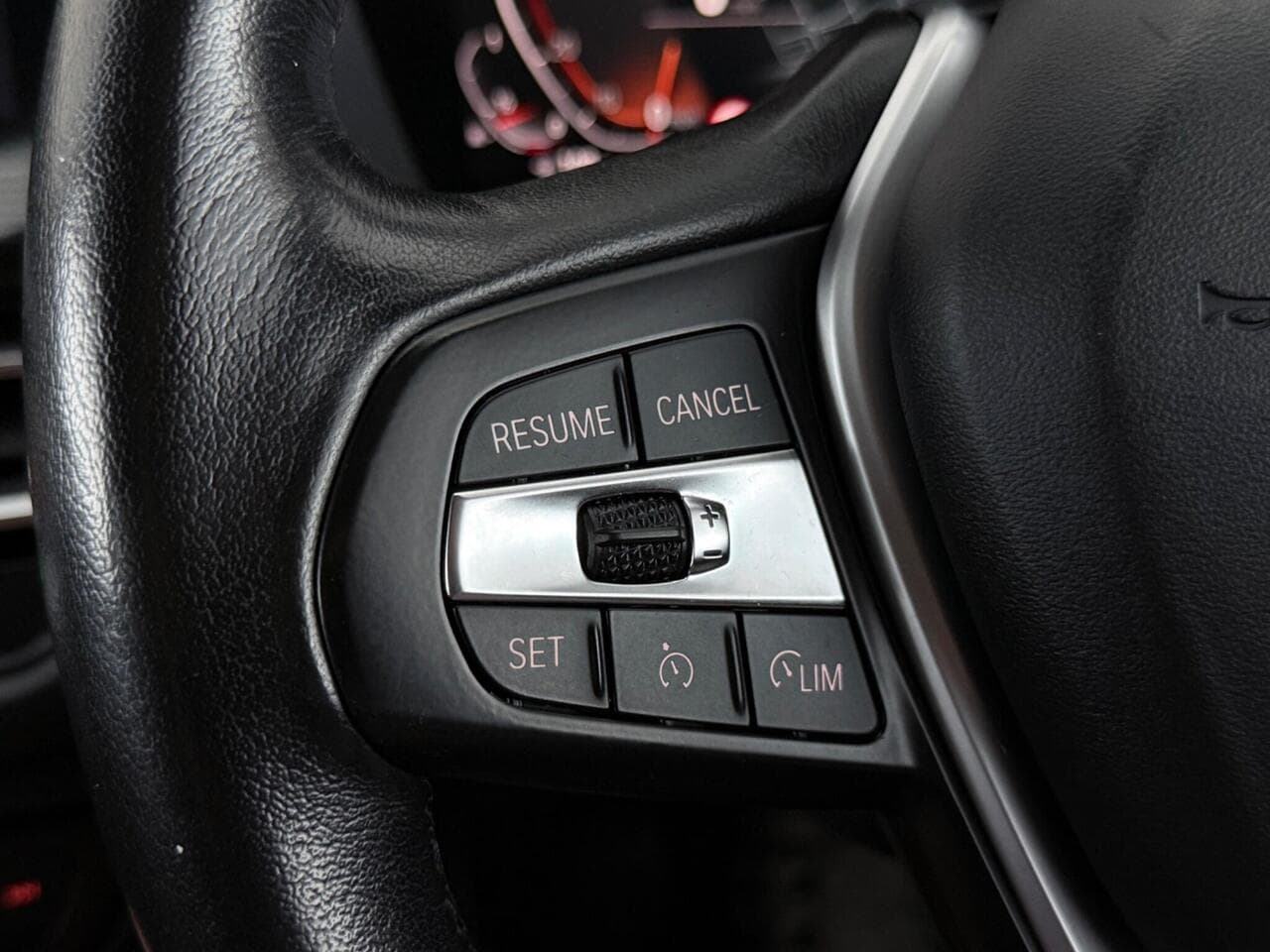 BMW 1 Series thumbnail Misc Controls