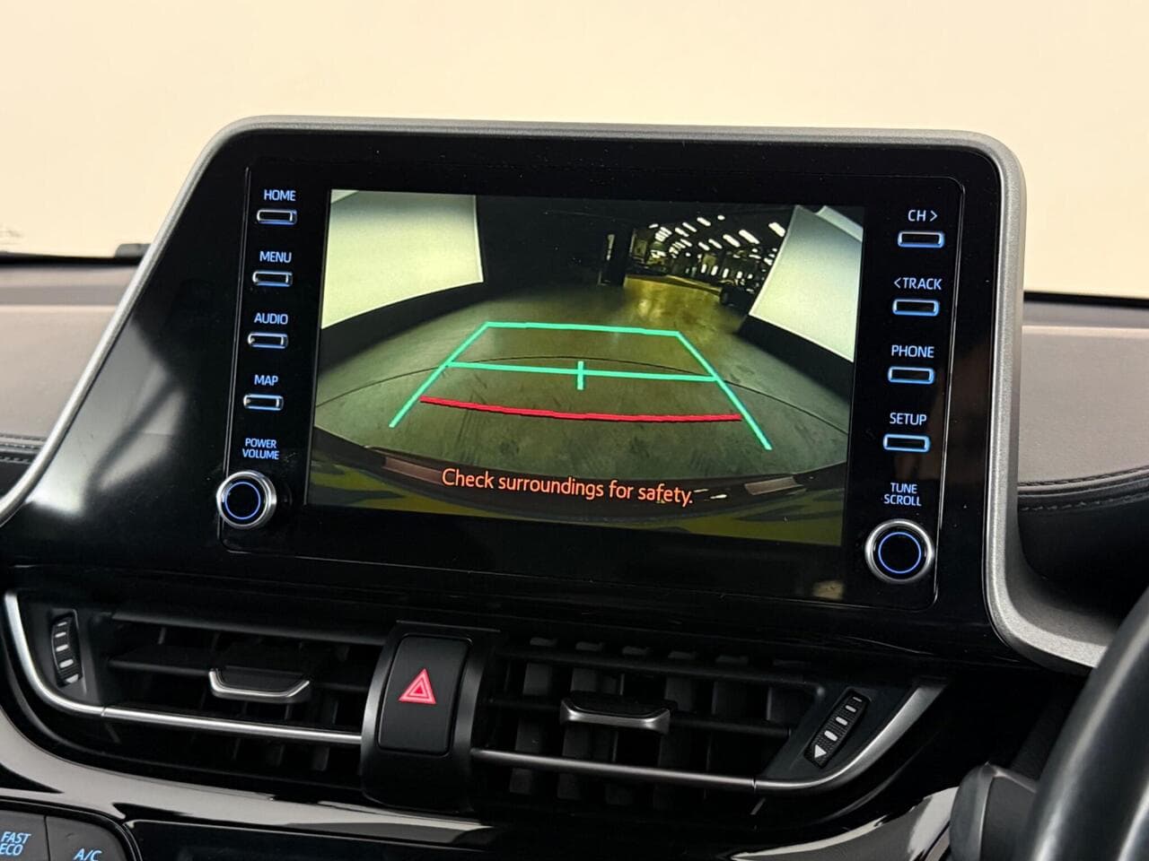 Toyota C-HR thumbnail Infotainment System