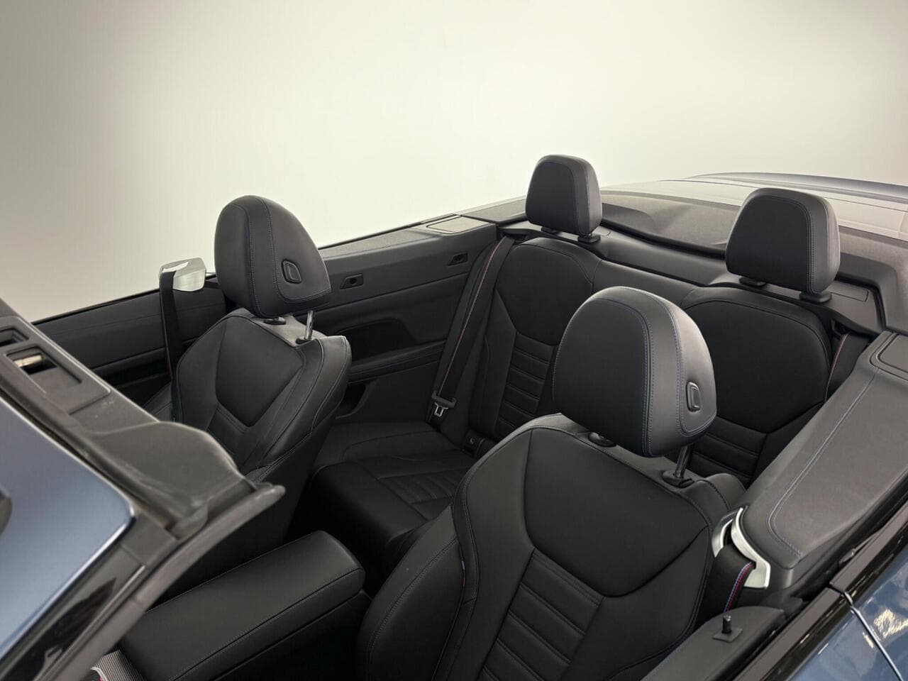 BMW 4 Series thumbnail Seats Rear