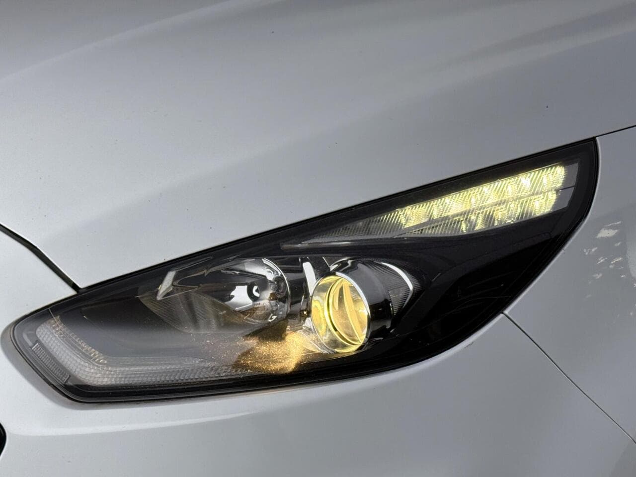 Ford S-Max thumbnail Inconclusive