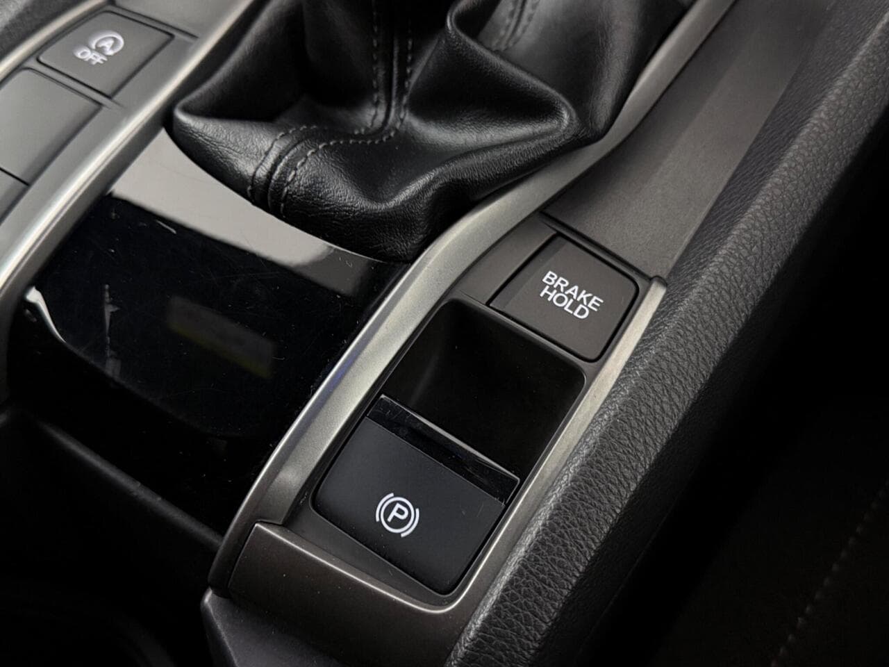 Honda Civic thumbnail Misc Controls