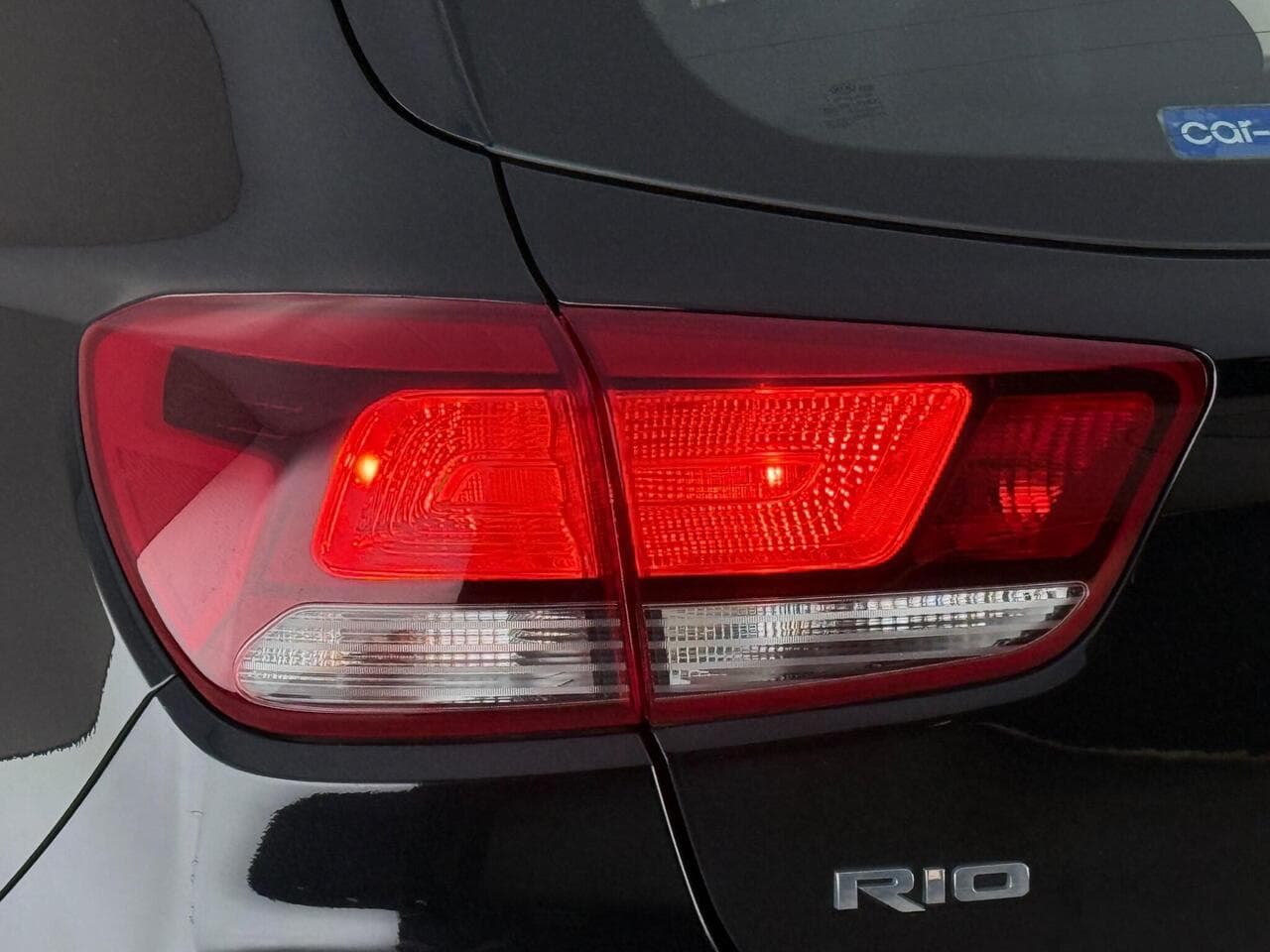 Kia Rio thumbnail Lights Rear