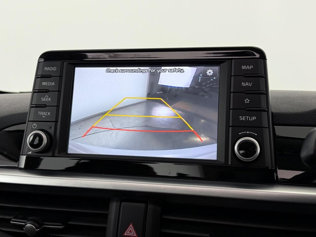 Kia Picanto thumbnail Infotainment System