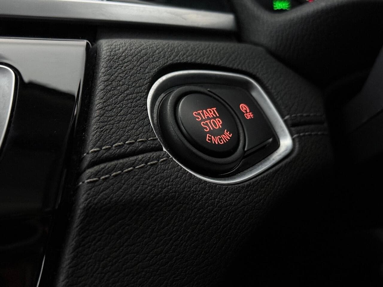 BMW X2 thumbnail Misc Controls