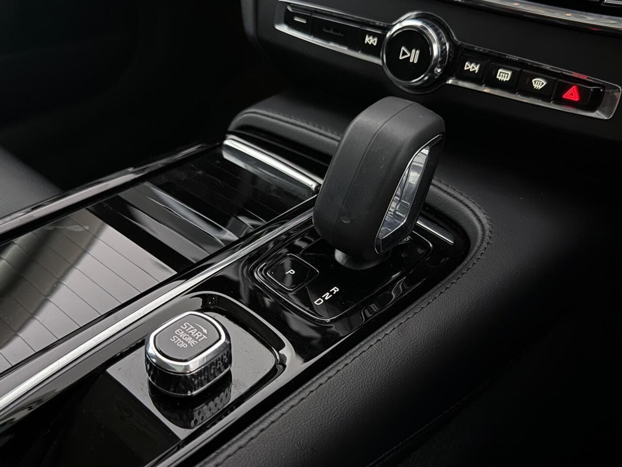 Volvo S90 thumbnail Interior Front