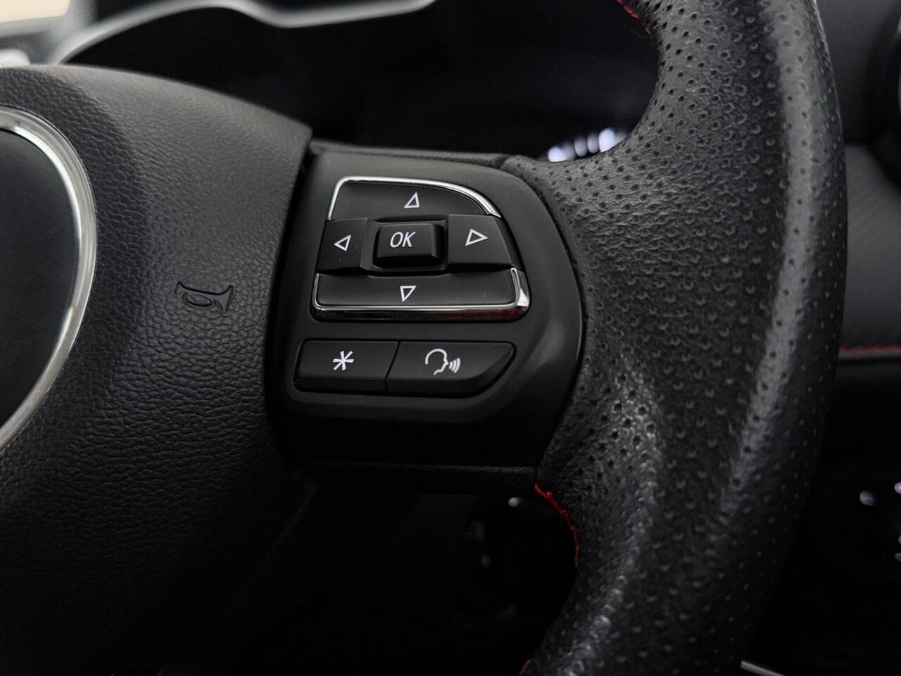 MG MG ZS thumbnail Misc Controls