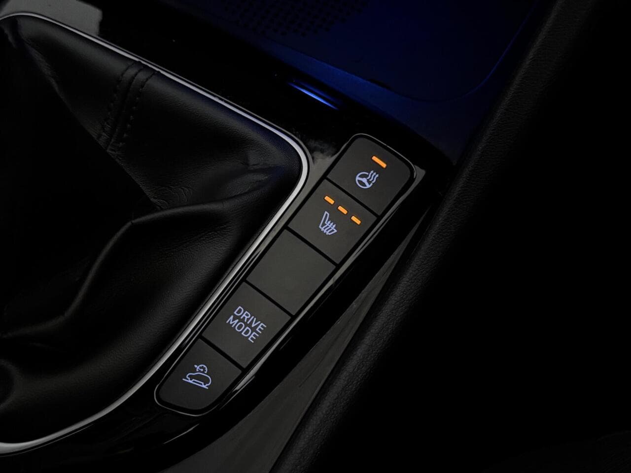 Hyundai TUCSON thumbnail Misc Controls