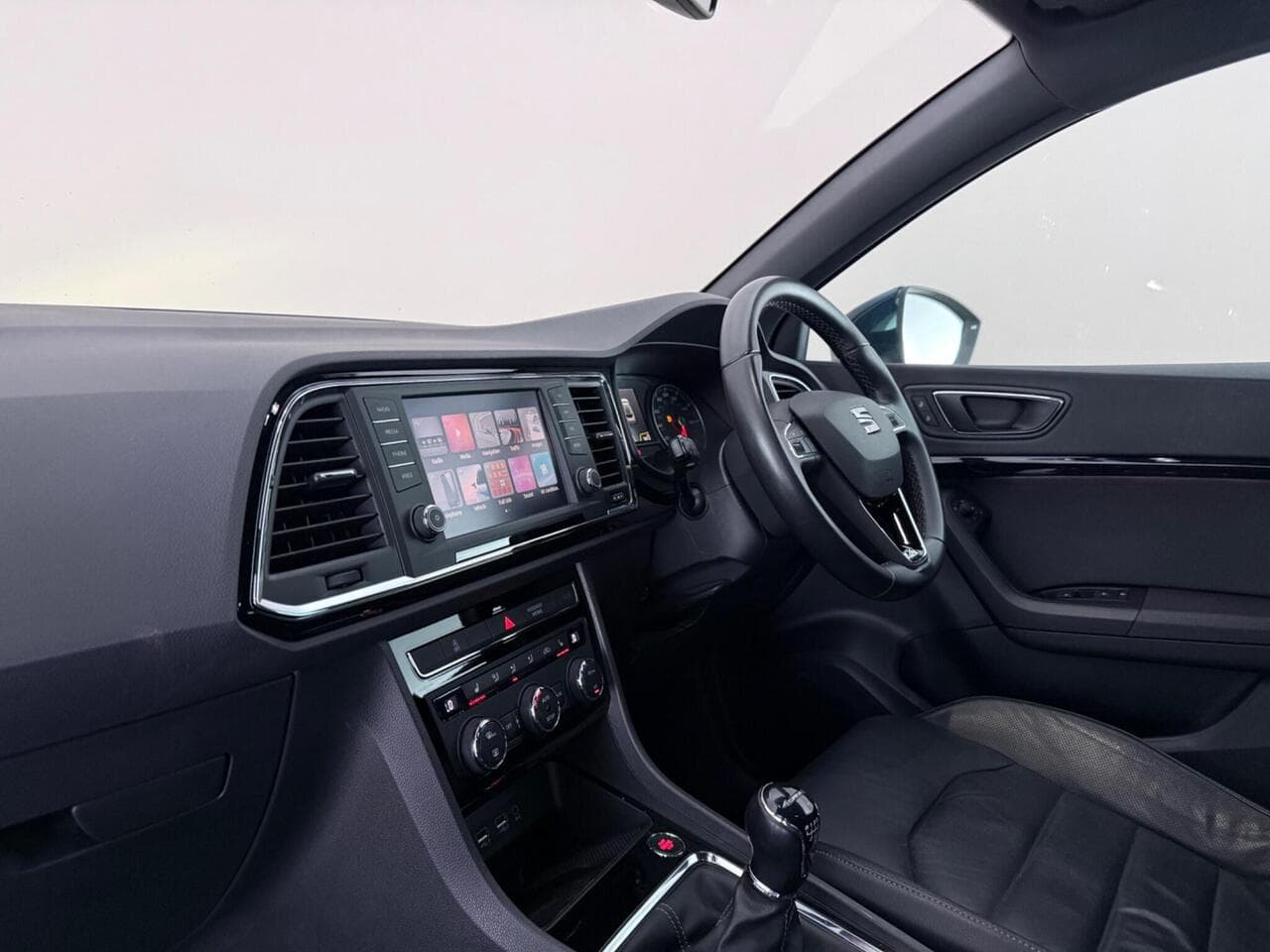 SEAT Ateca thumbnail Interior Front