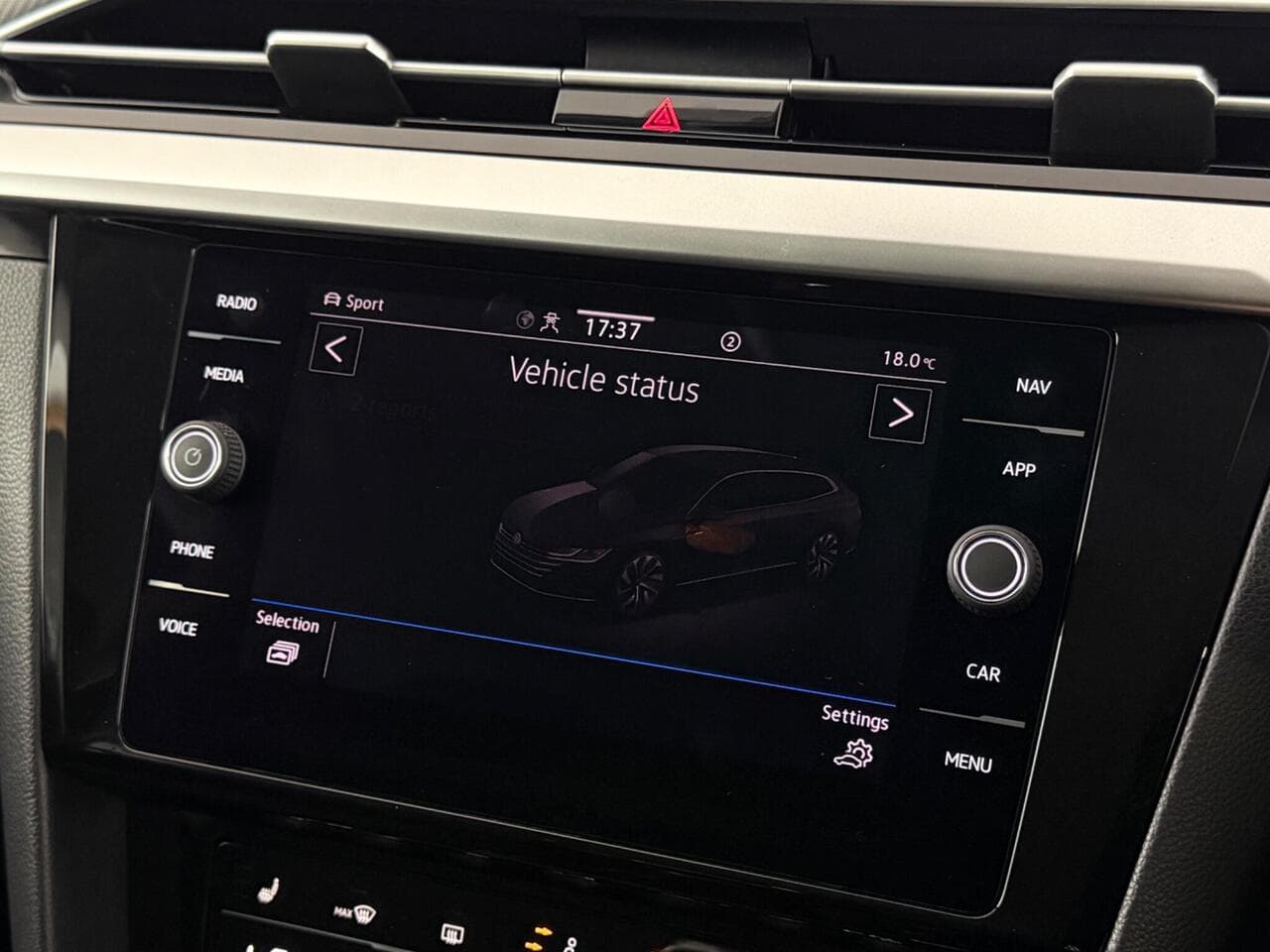 Volkswagen Arteon thumbnail Infotainment System