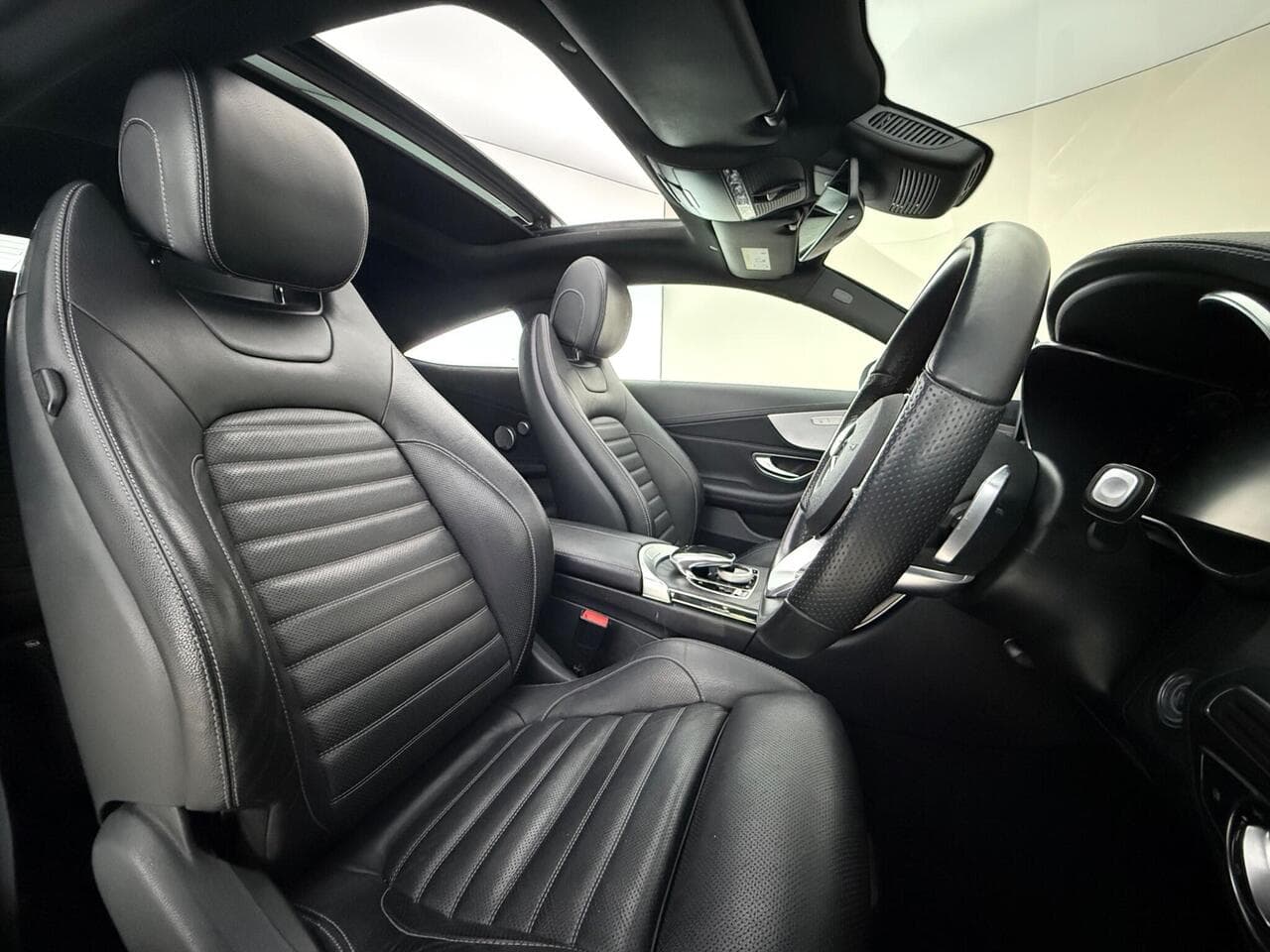 Mercedes-Benz C Class thumbnail Seat Driver