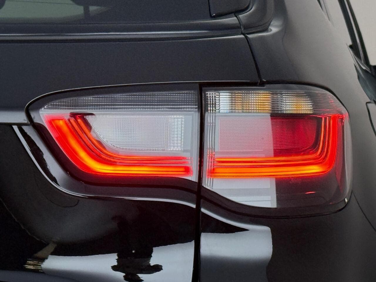 Jeep Compass thumbnail Lights Rear