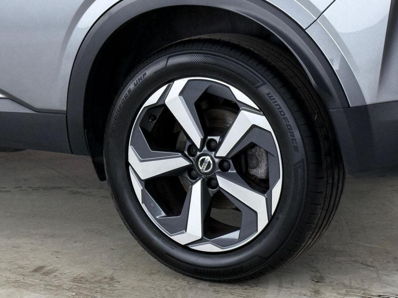 Nissan Qashqai thumbnail Wheel