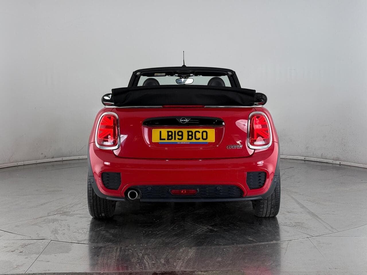 MINI Convertible thumbnail Rear