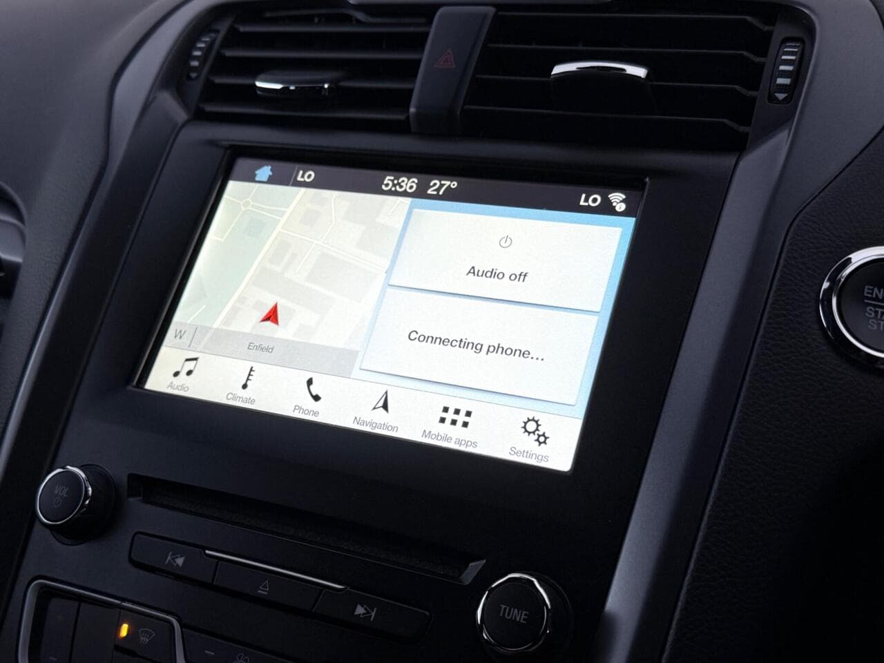 Ford Mondeo thumbnail Infotainment System