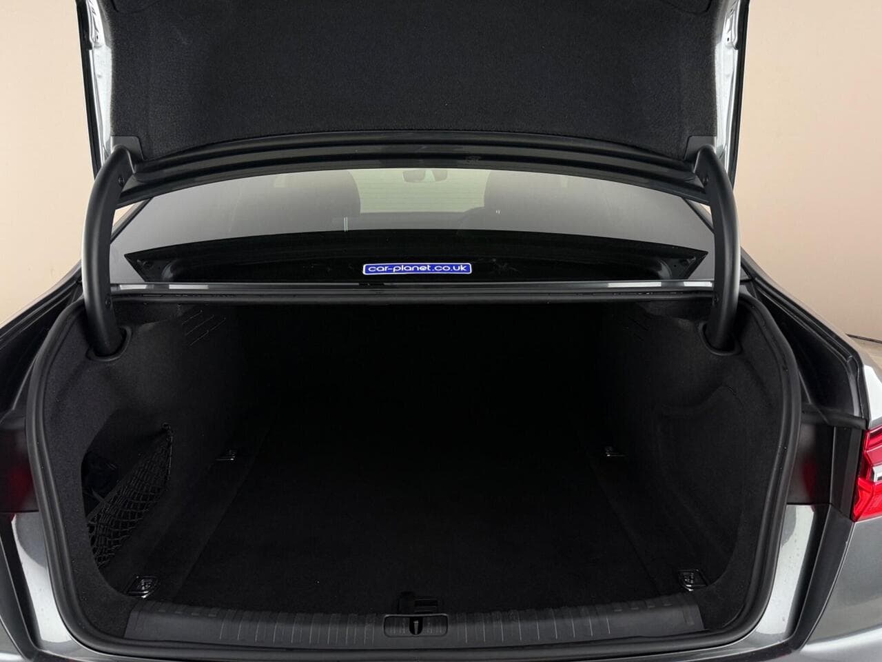 Audi A6 Saloon thumbnail Boot