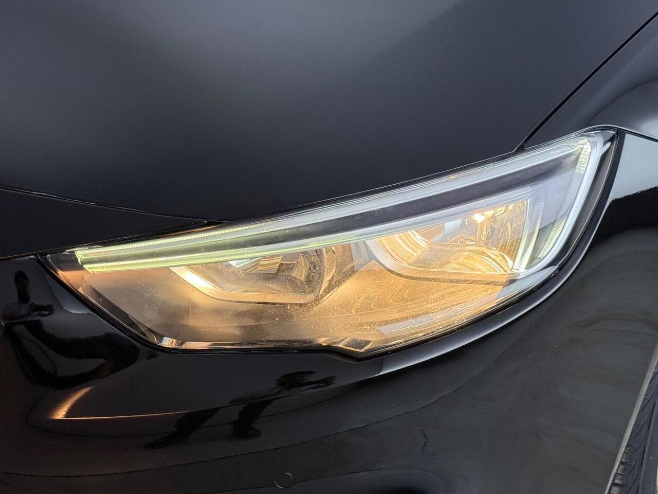 Vauxhall Insignia thumbnail Lights Front