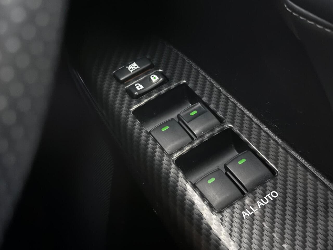 Lexus CT thumbnail Misc Controls