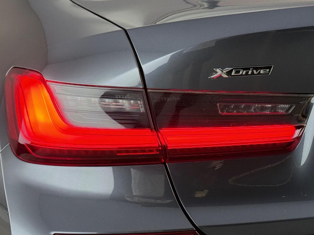BMW 3 Series thumbnail Lights Rear