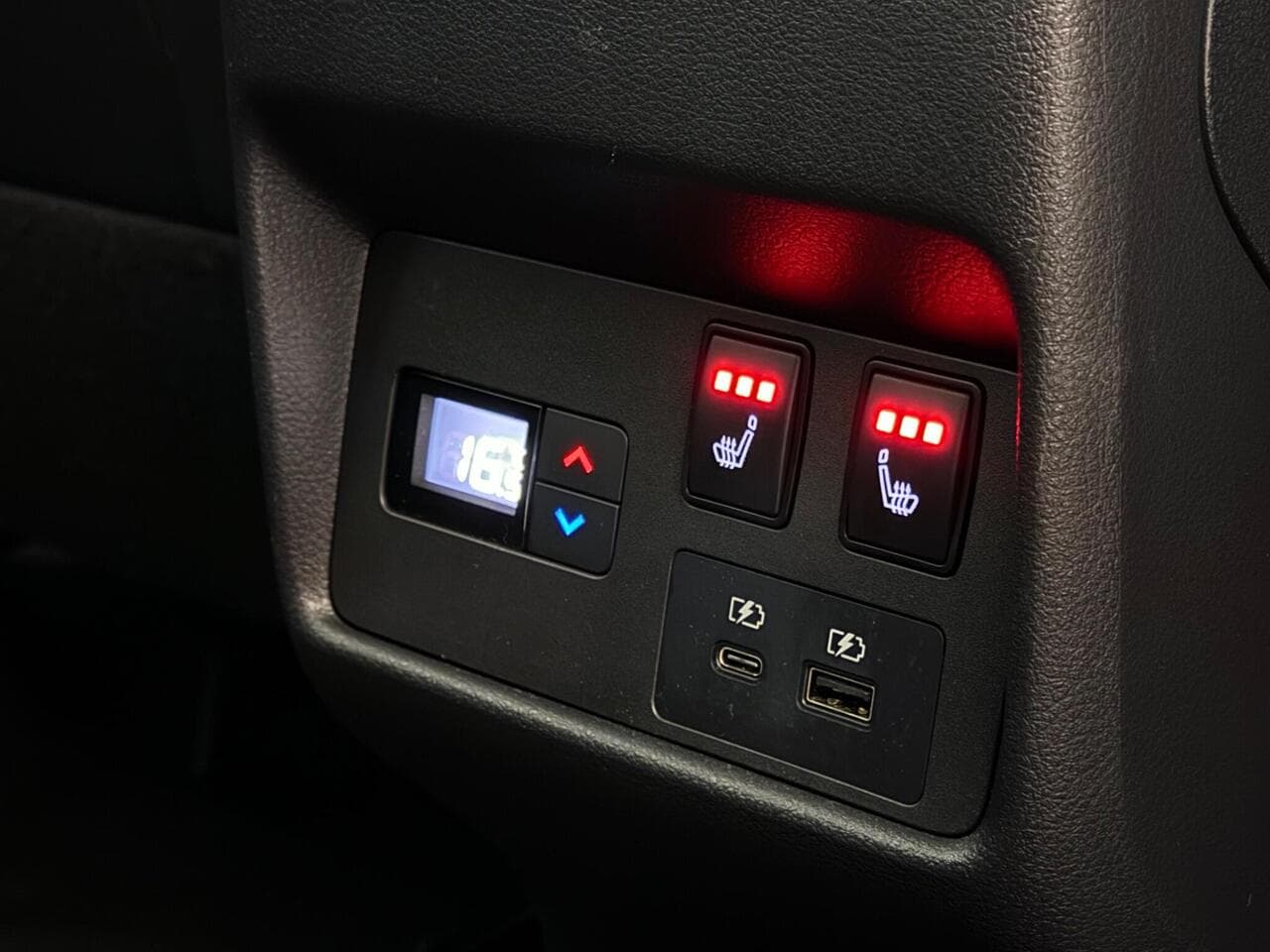 Nissan X-Trail thumbnail Misc Controls