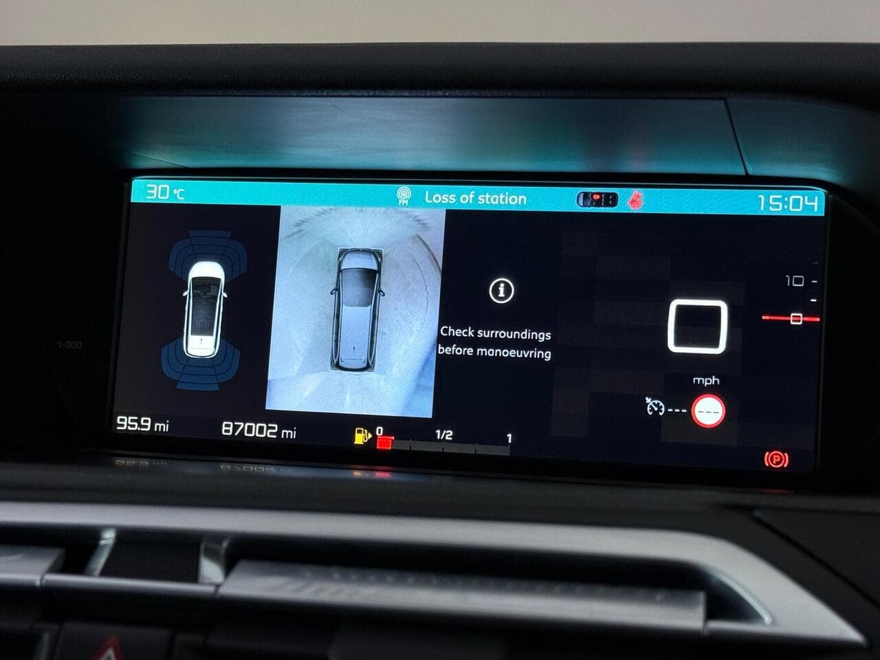 Citroen Grand C4 Picasso thumbnail Infotainment System