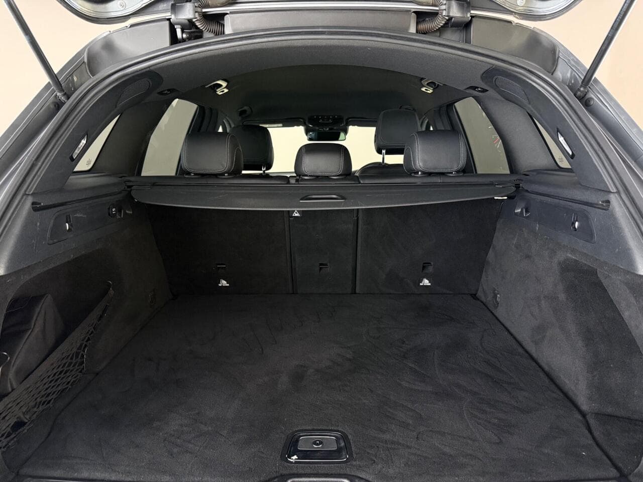 Mercedes-Benz GLC thumbnail Boot