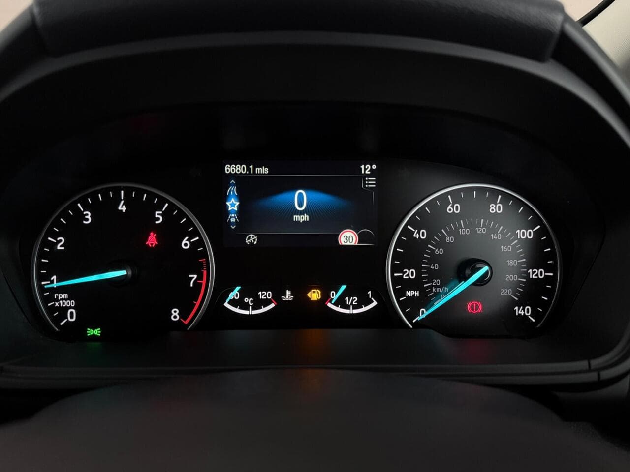 Ford EcoSport thumbnail Driver Instruments