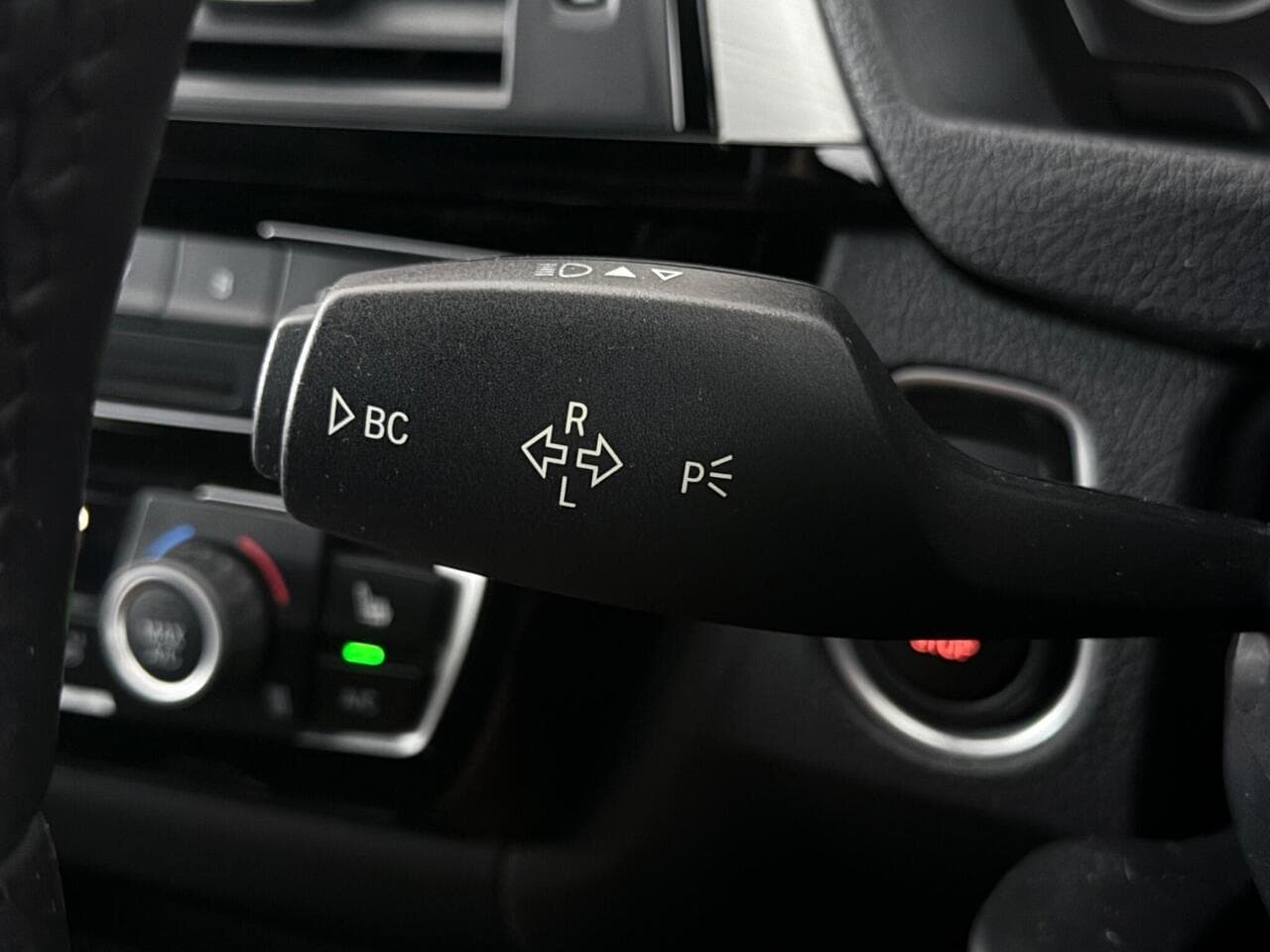 BMW 3 Series thumbnail Misc Controls