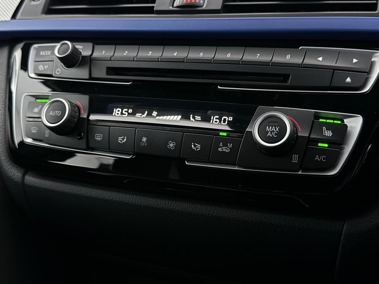 BMW 4 Series Gran Coupe thumbnail Infotainment System