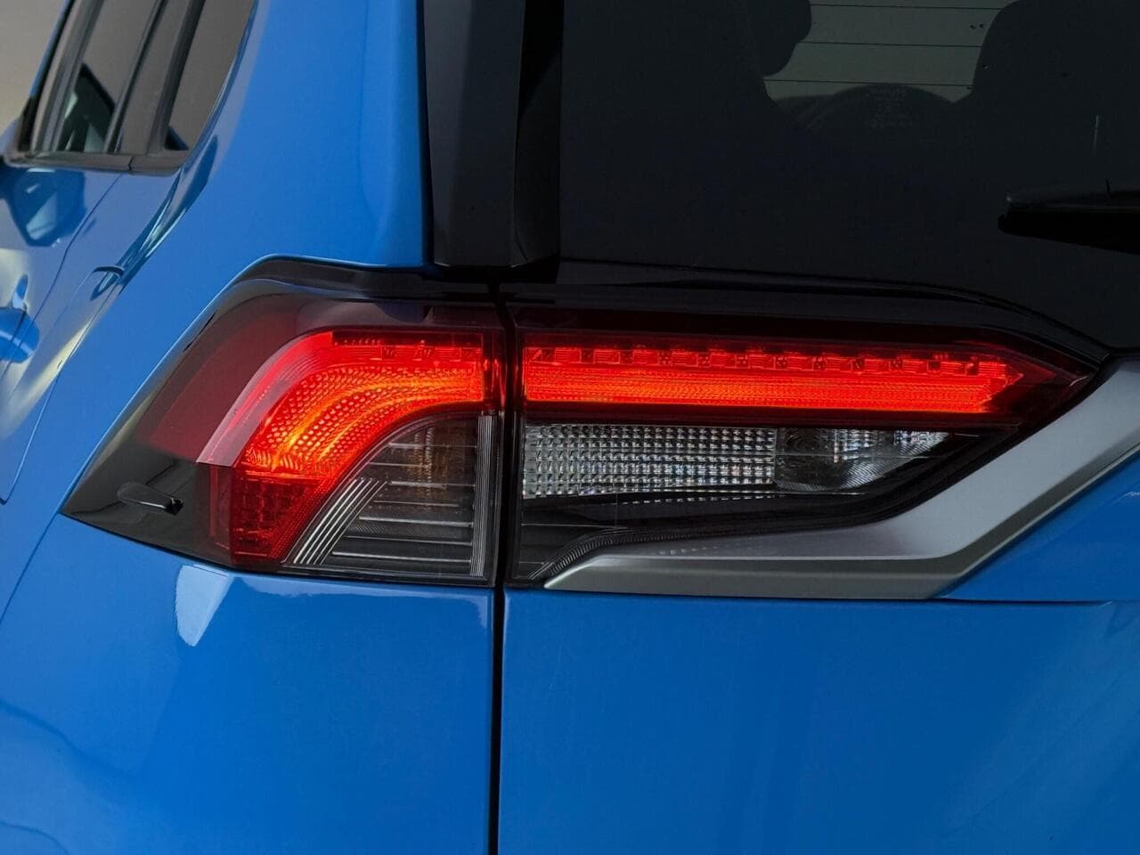 Toyota RAV4 thumbnail Lights Rear