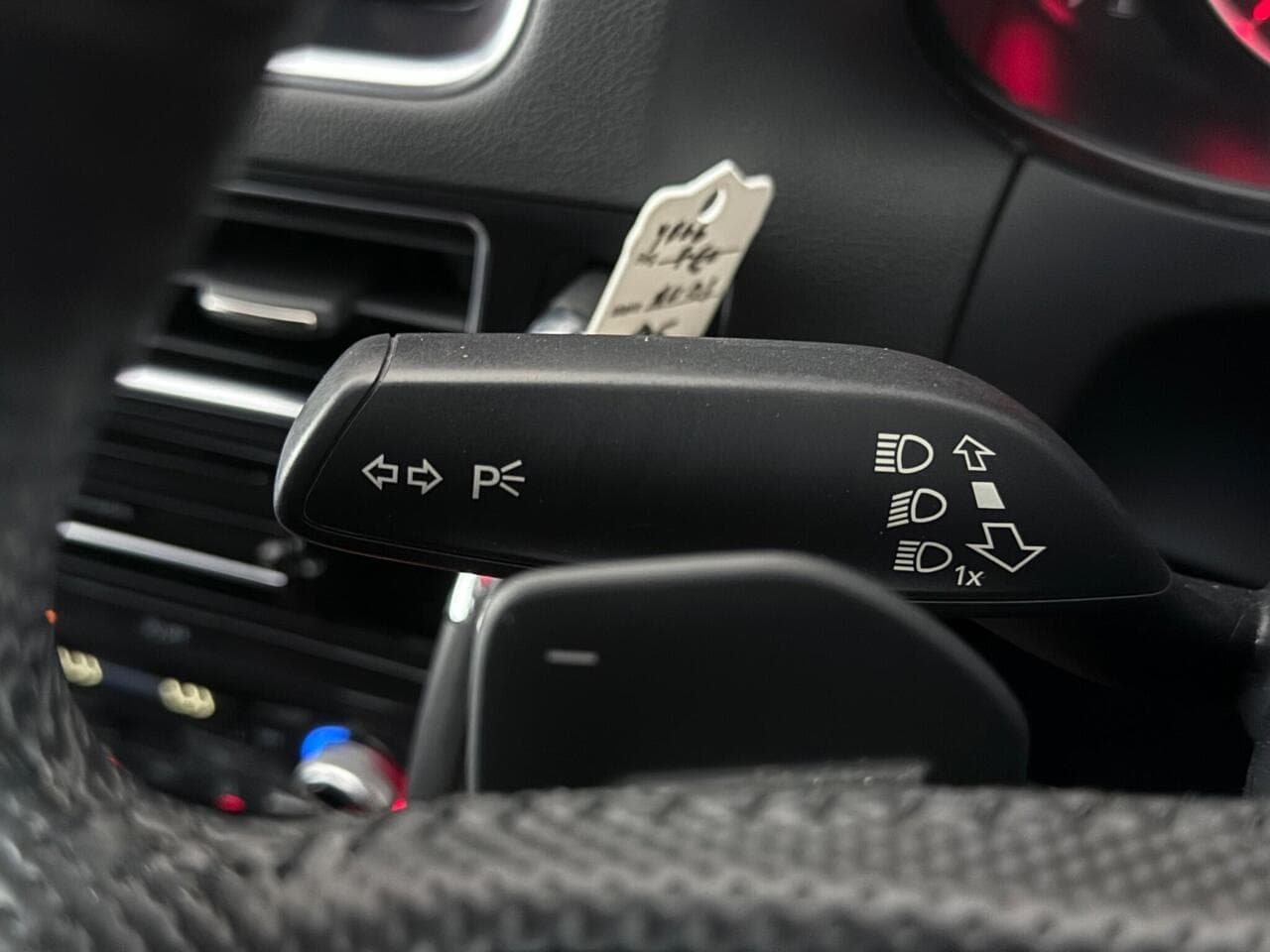 Audi Q5 thumbnail Misc Controls