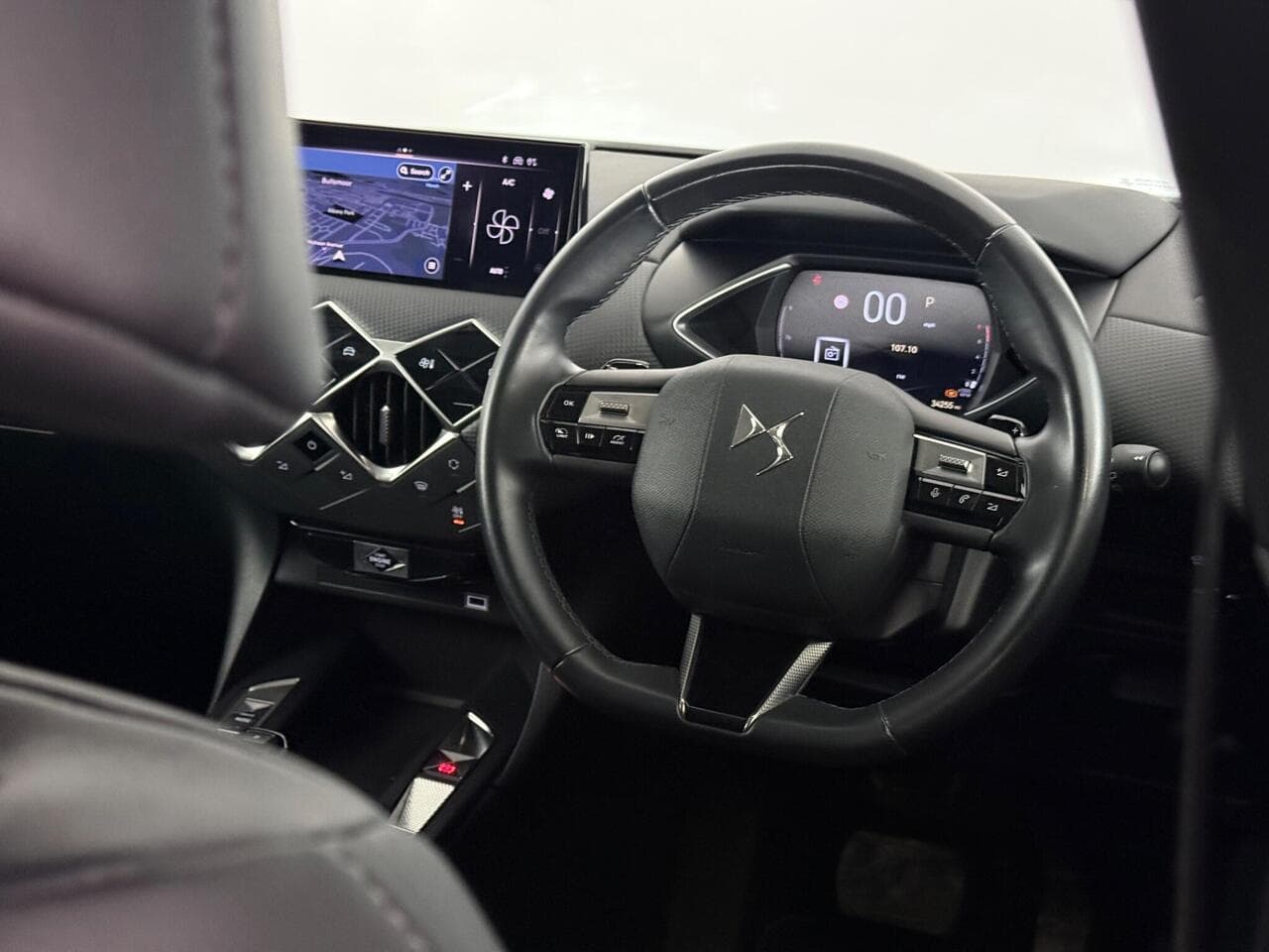 DS AUTOMOBILES DS 3 thumbnail Steering Wheel