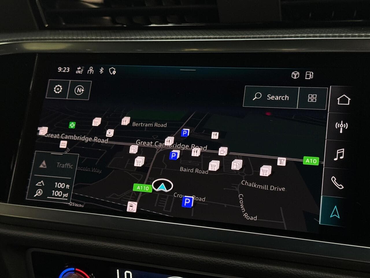 Audi Q3 thumbnail Infotainment System