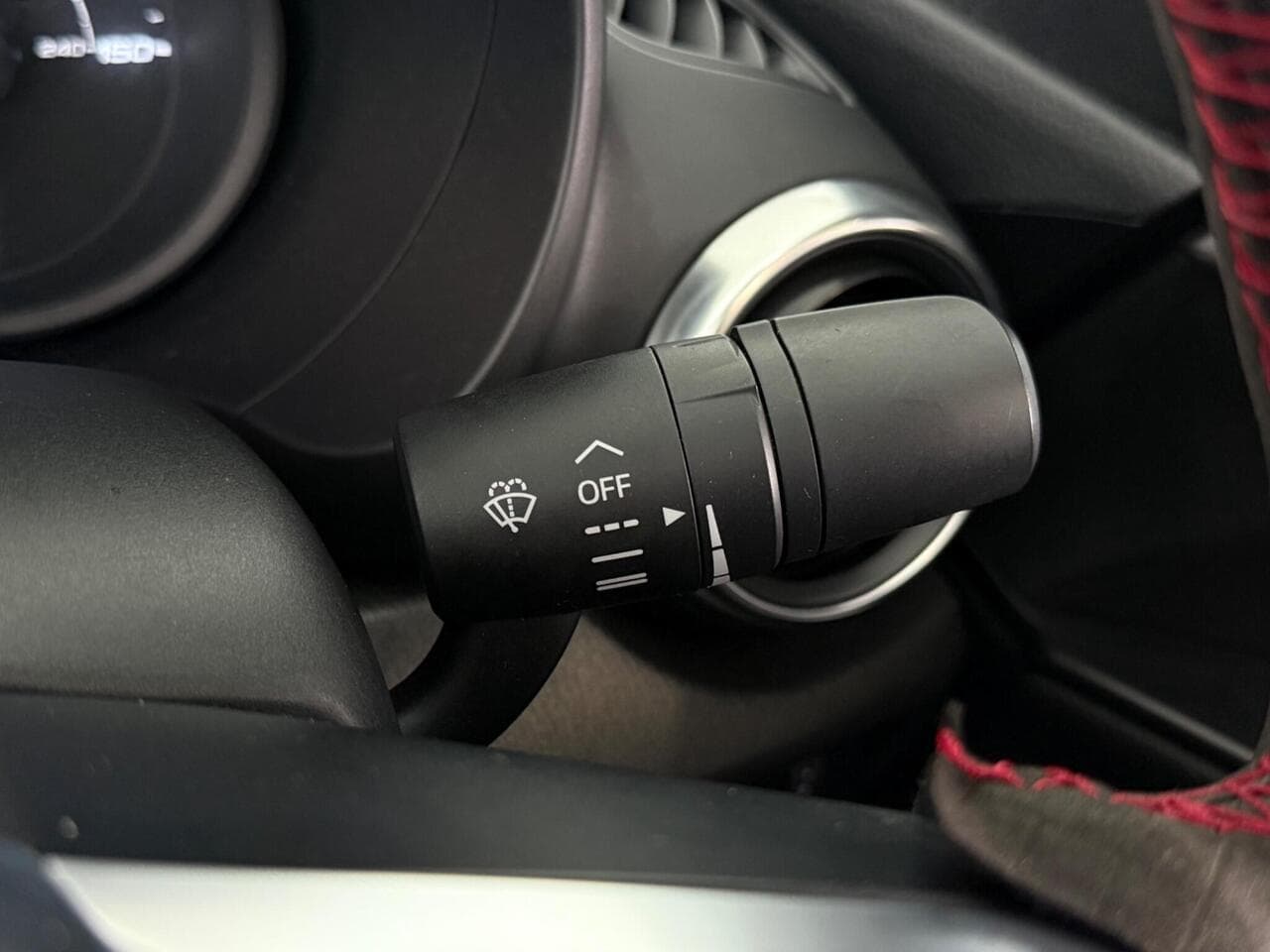 Fiat 124 Spider thumbnail Misc Controls