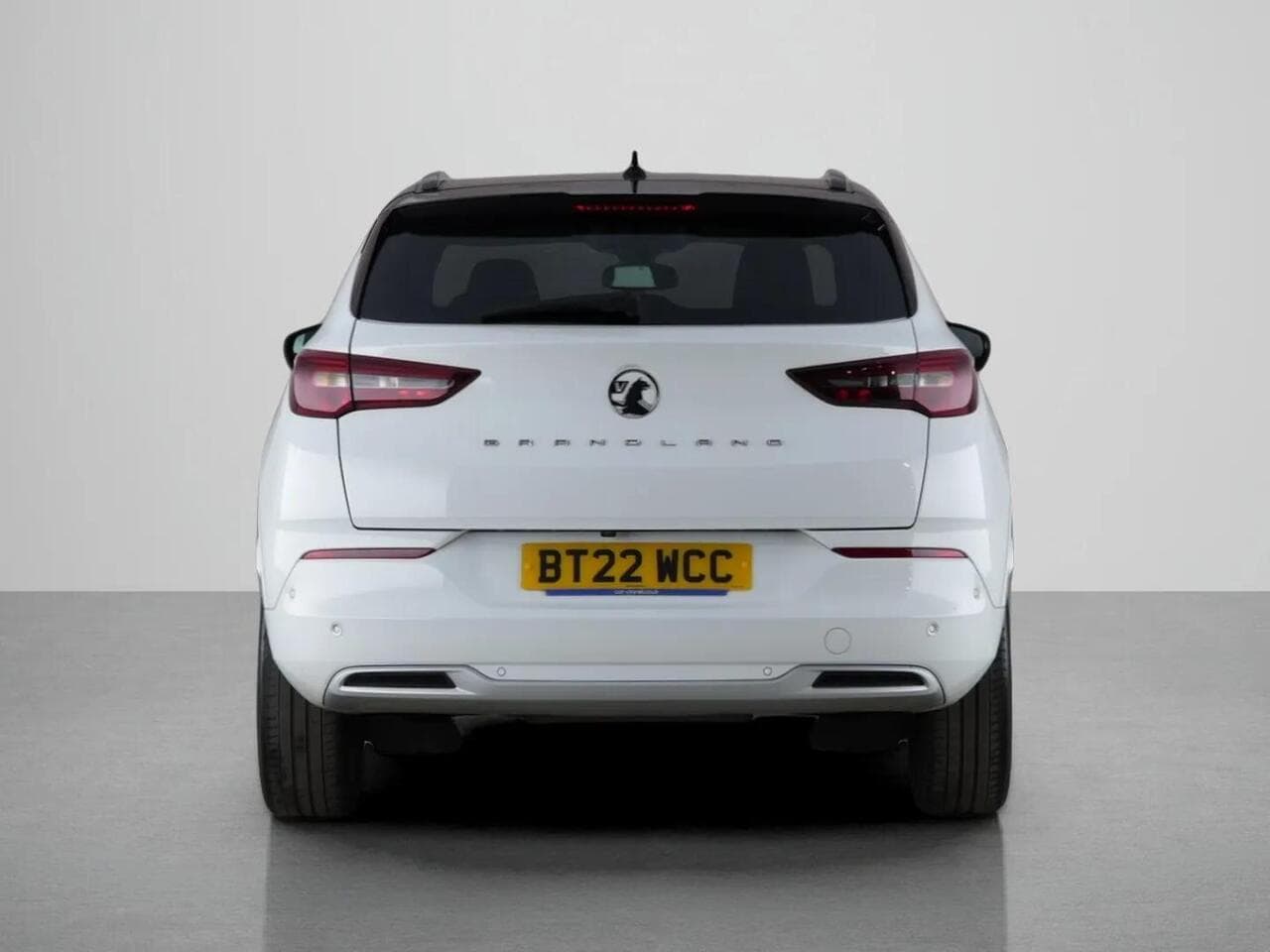 Vauxhall Grandland thumbnail Rear