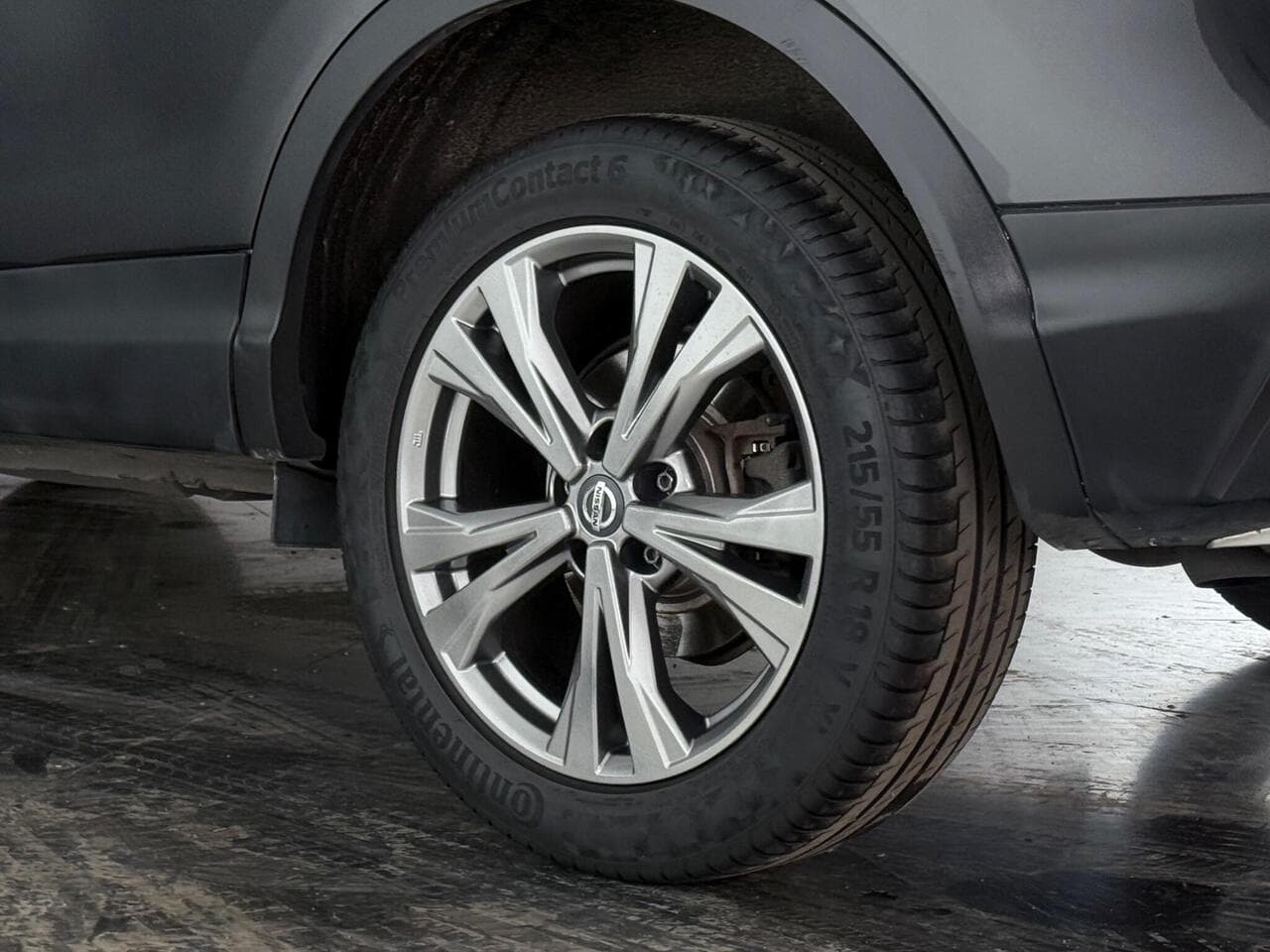 Nissan Qashqai thumbnail Wheel