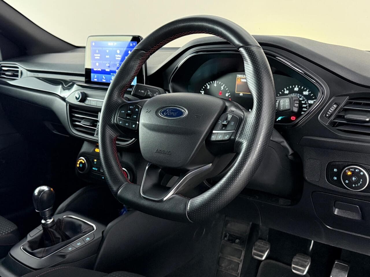 Ford Focus thumbnail Steering Wheel