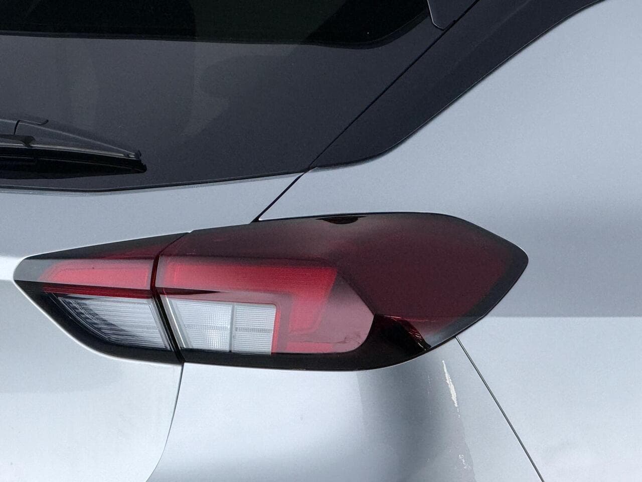 Vauxhall Corsa thumbnail Lights Rear