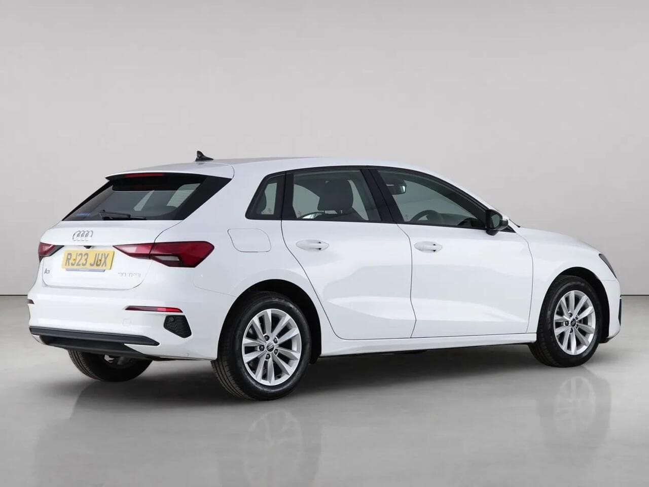 Audi A3 thumbnail Rear Right