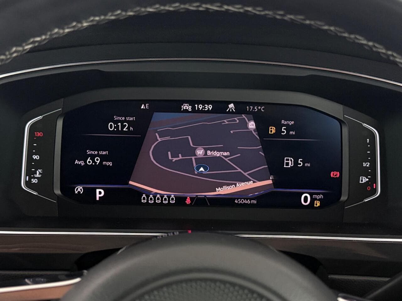 Volkswagen Tiguan Allspace thumbnail Driver Instruments