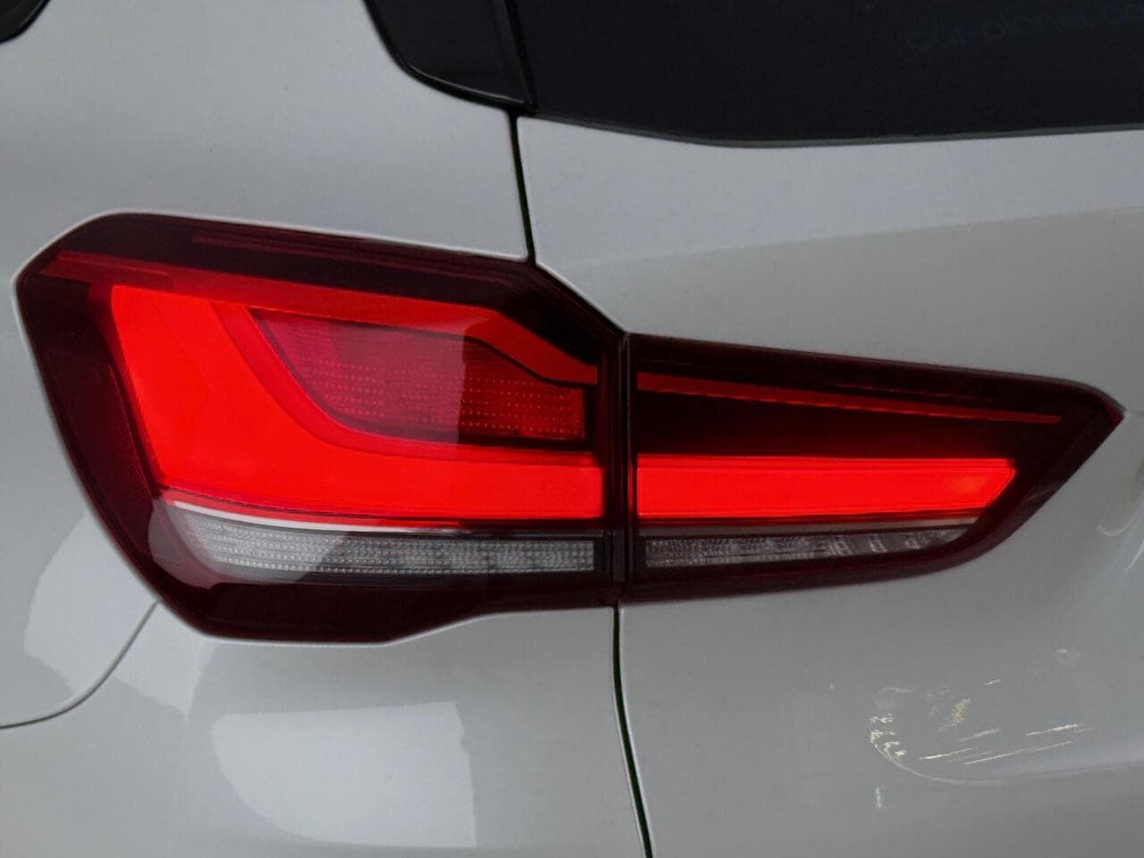 BMW X1 thumbnail Lights Rear