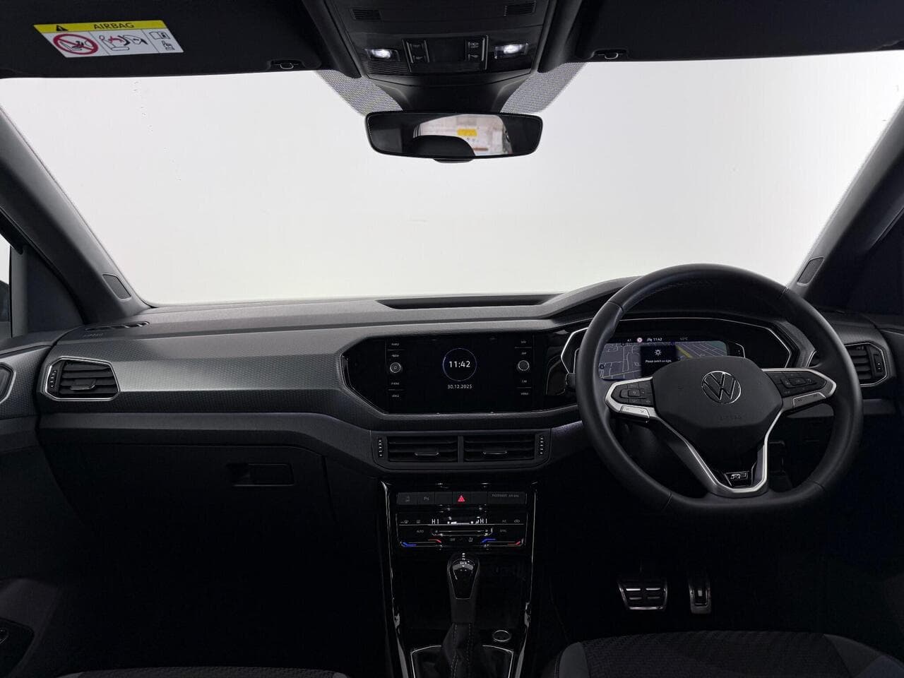 Volkswagen T-Cross thumbnail Interior Front