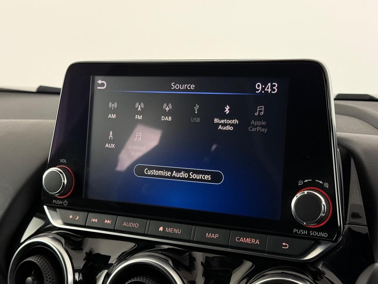 Nissan Juke thumbnail Infotainment System