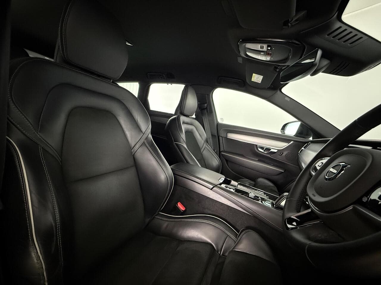 Volvo V90 thumbnail Seat Driver