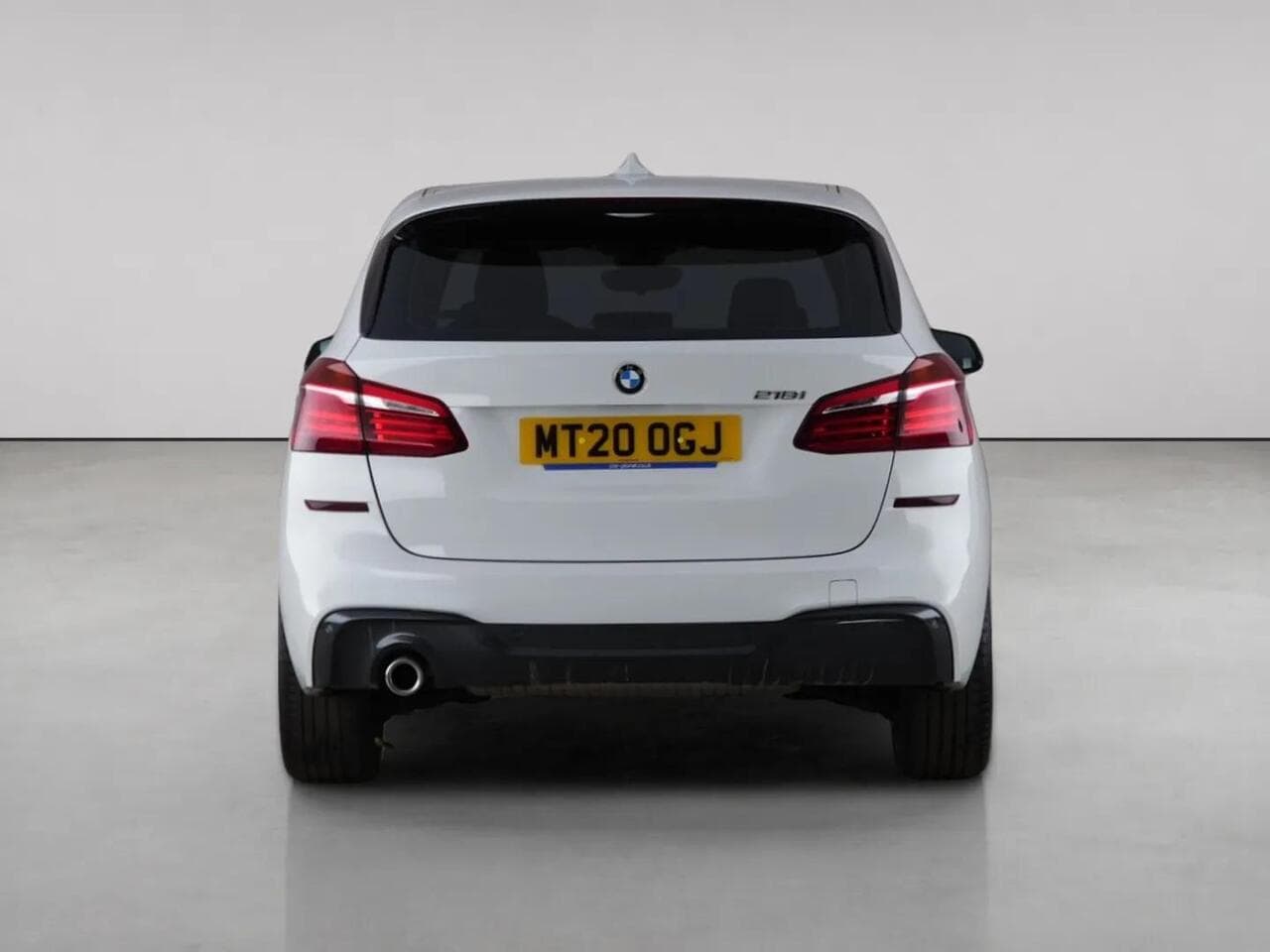 BMW 2 Series Active Tourer thumbnail Rear