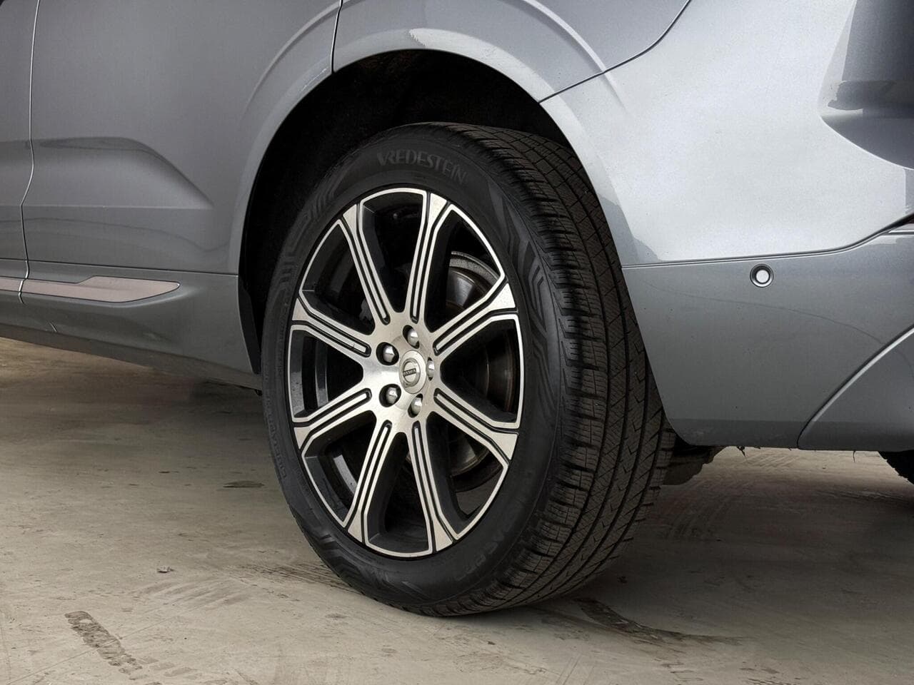 Volvo XC60 thumbnail Wheel